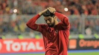 مفاجأة.. بيراميدز يخطط لخطف شريف إكرامي  بـ١٠ ملايين جنيه