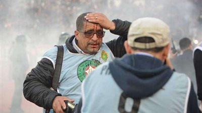 كارثة.. وفاة أحد مشجعي الرجاء في كلاسيكو المغرب قبل مواجهة الإسماعيلي