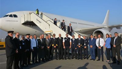 رئيس مصلحة الجمارك يتفقد مطار القاهرة.. لهذا السبب