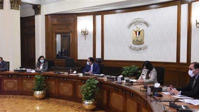 في اجتماع مدبولي بالمجموعة الاقتصادية  .. جذب الاستثمار الأجنبي المباشر لتحفيز الاقتصاد المصري