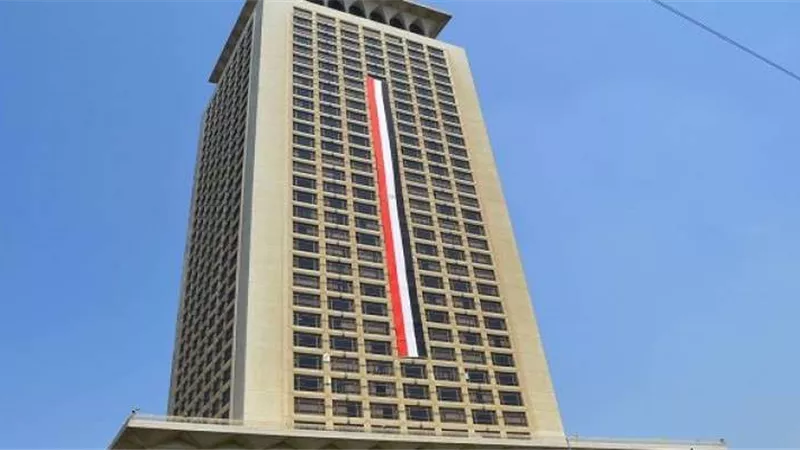 مصر تدين هجوما إرهابيا استهدف ثكنة للجيش الجزائري