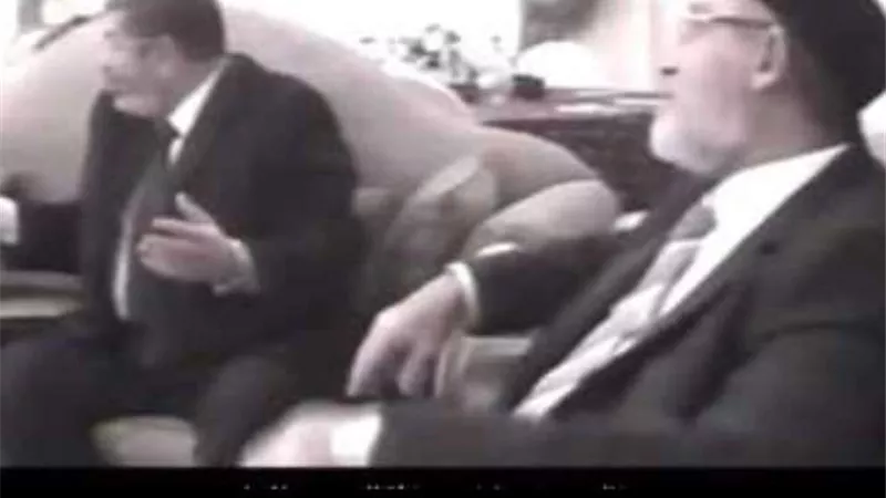 تسريب جديد للمعزول مرسي والشاطر حول 