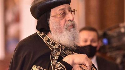 البابا تواضروس يترأس صلوات الجمعة العظيمة بالكاتدرائية في العباسية
