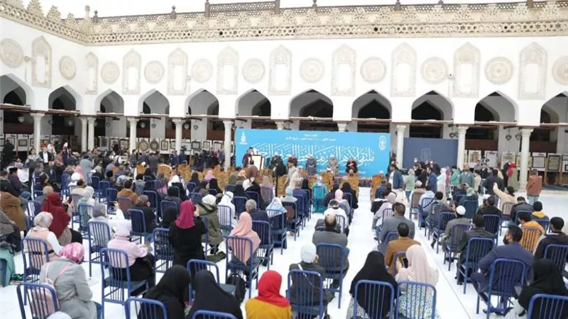 الأزهر والداخلية ينهيان خصومة ثأرية بين عائلتين في قنا