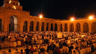 صلاة قيام الليل في ليلة القدر