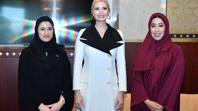 شاهد.. إيفانكا ترامب وتيريزا ماي في منتدى المرأة العالمي بدبي