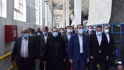 مدبولي .. 20 ألف عامل زيادة بمجموعة 