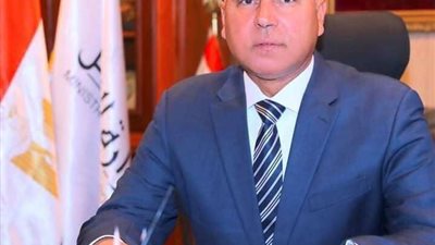 وزير النقل: تطوير الطريق الصحراوي الغربي بدءًا من الغد ولن ننتظر الاعتمادات المالية