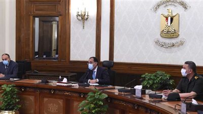 مدبولي.. يستعرض المشروعات المقترح تنفيذها بالشراكة بين جهاز الخدمة الوطنية والشركات الخاصة