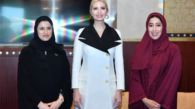شاهد.. إيفانكا ترامب وتيريزا ماي في منتدى المرأة العالمي بدبي