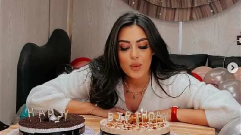 ميرنا نور الدين تحتفل بعيد ميلادها (صور)