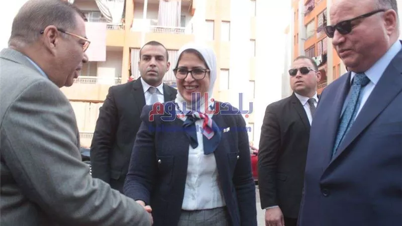 صور.. وزيرة الصحة تشارك في تدشين الحملة القومية للتطعيم ضد شلل الأطفال