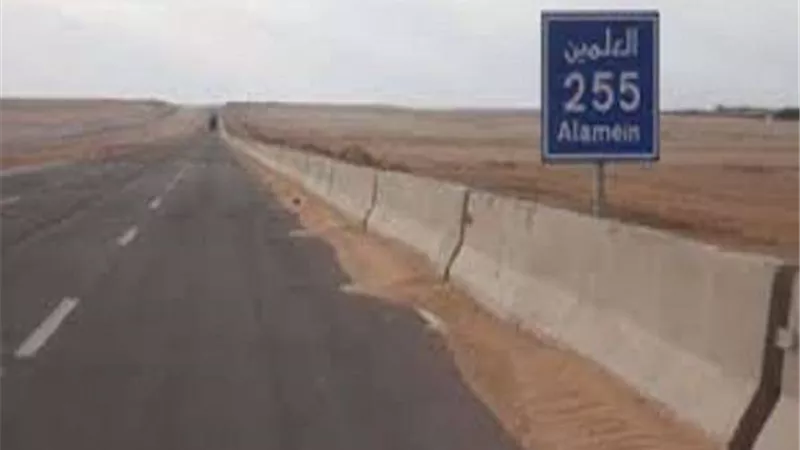 الإدارة العامة للمرور : إغلاق طريق العلمين الصحراوي بسبب الشبورة