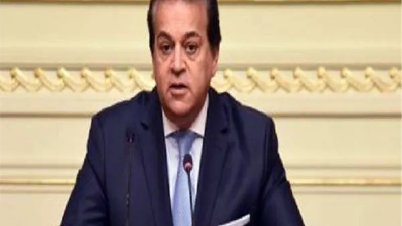 التعليم العالي: مصر بصدد افتتاح مركز تصنيع وتجميع الأقمار الصناعية