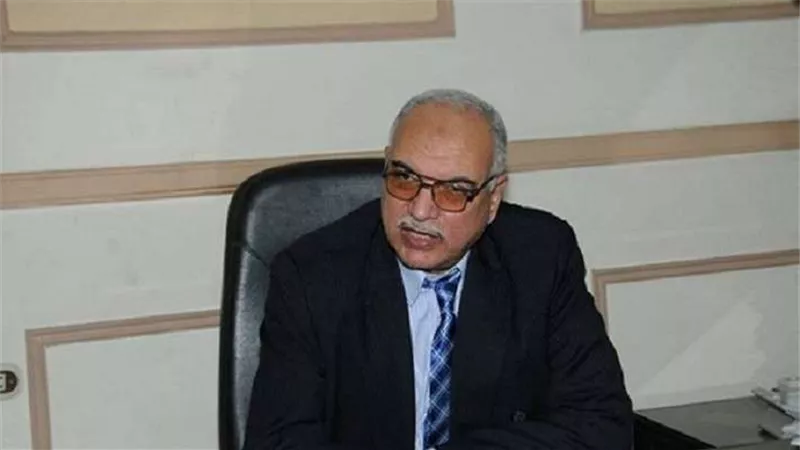 رئيس قطاع الخدمات بوزارة الزراعة: محطات رصد للجراد الصحراوي على كافة الحدود المصرية