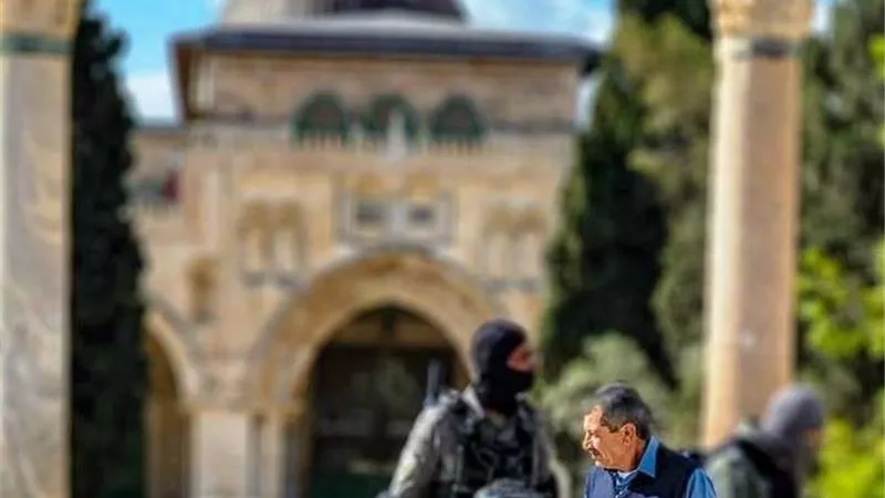الملك عبدالله الثاني يجري اتصالا بالرئيس الأمريكي بشأن الأحداث في الأراضي المحتلة 