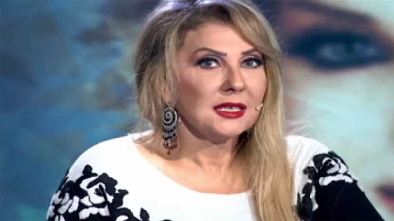 نادية الجندي تتعرض للسرقة في بيروت.. والشرطة تتدخل
