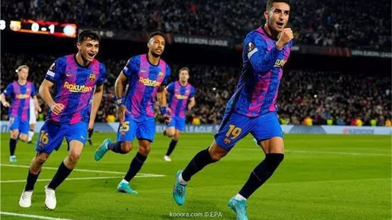 رسمياً .. برشلونة يُعلن التجديد 