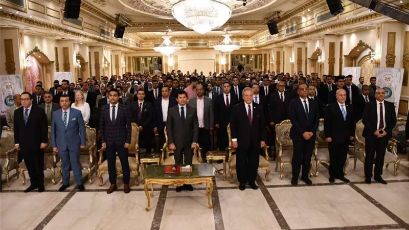 وزير الشباب والرياضة يشهد الجلسة الافتتاحية لنموذج محاكاة مجلس النواب