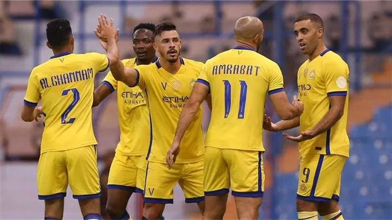 إعلامي سعودي يكشف أزمة يعاني منها النصر السعودي (فيديو)