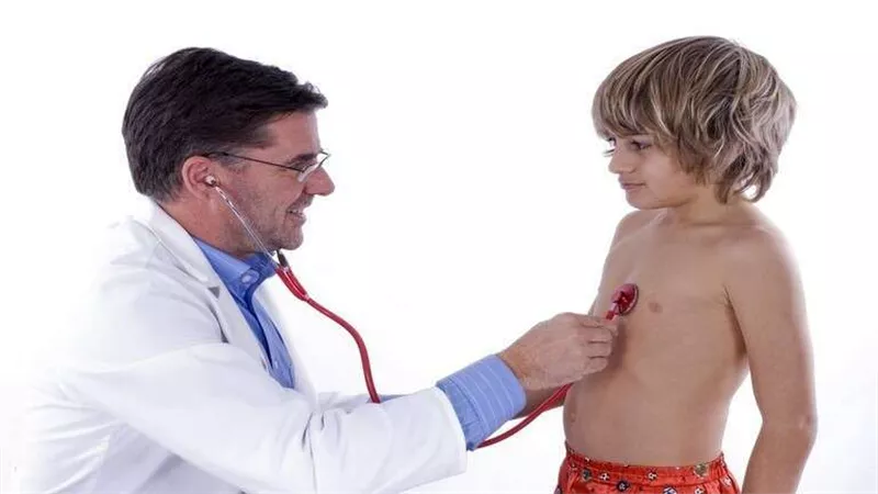 تعرف على أعراض السرطان لدى الأطفال