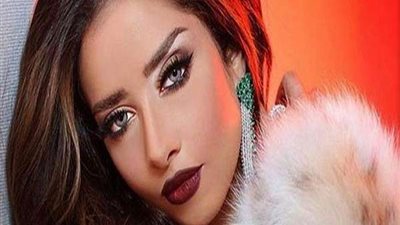 بلقيس تتكفل بعلاج الطفلة المعنفة على يد خادمة: 