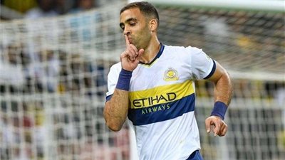 حمد الله يقود النصر لفوز مثير أمام العين بدوري أبطال آسيا
