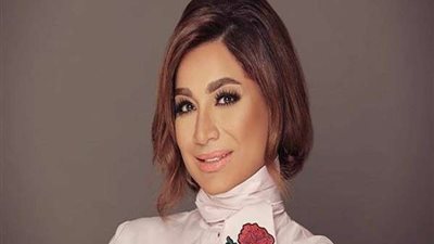 بكل قوة.. بسمة وهبة تخرج عن صمتها وتدافع عن مطربي المهرجانات
