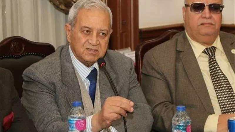سفير نور: الأندية مسئولة عن غياب الجماهير بالمدرجات وليس الأمن