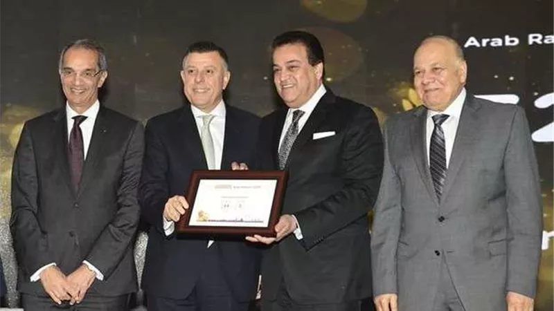 جامعة عين شمس تشارك في معرض 