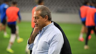 رئيس بعثة الأهلي يجتمع مع سيد عبدالحفيظ قبل مواجهة الزمالك
