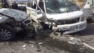 4 مصابين في حادث تصادم ميكروباص بالرصيف على الطريق الزراعي بالقليوبية