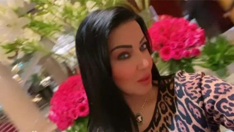 بعد وفاة والدتها.. سمية الخشاب توجه رسالة لجمهورها