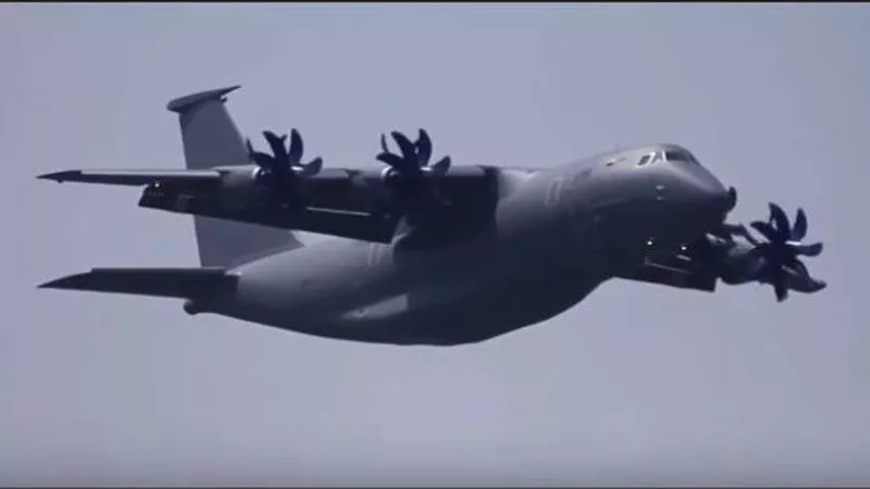 شاهد.. موسكو تدعم أسطولها الجوي بطائرات 