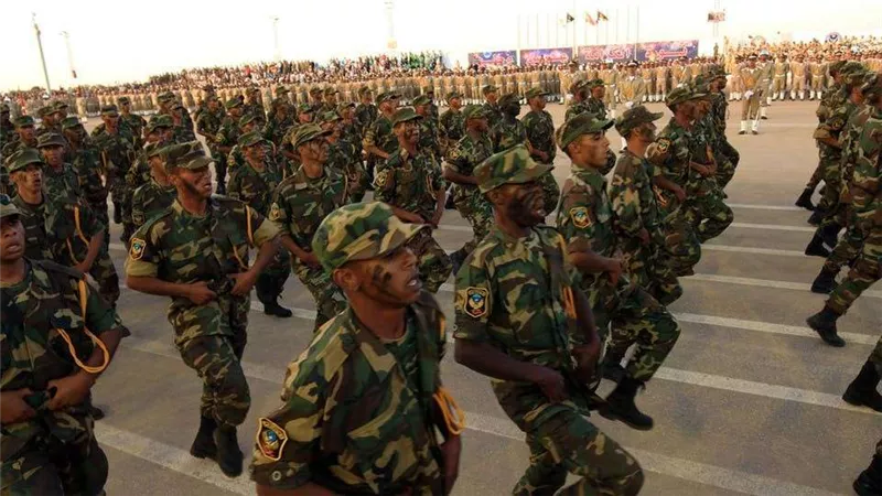 عاجل| الجيش الليبي يعتقل 13 مسلحا بينهم مرتزقة أتراك