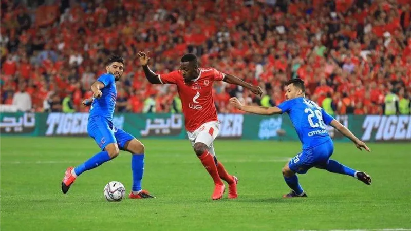 بعد أحداث السوبر المصري.. 11 لاعبا في الأهلي والزمالك مهددين بالإيقاف