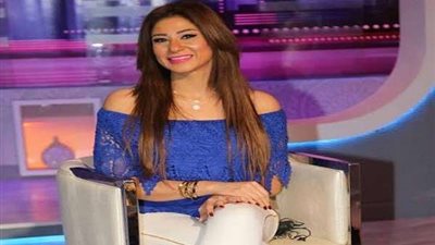 بعد أقل من شهر.. إنجي شرف تفجر مفاجأة عن خطوبتها
