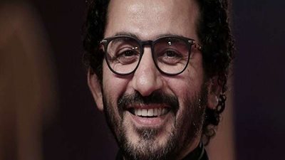 شاهد.. أحمد حلمي: 