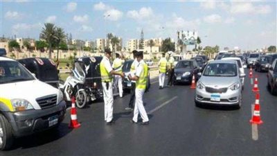 استعدادات مرورية لتأمين الطرق والمحاور خلال أول أيام عيد الفطر المبارك