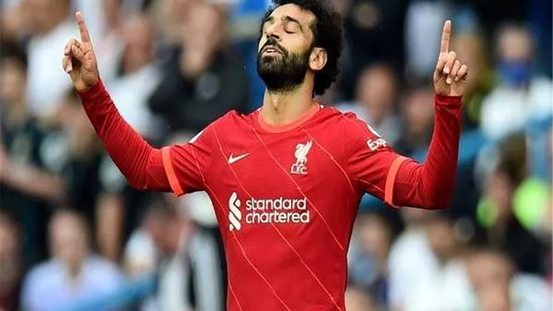 محمد صلاح يهنئ الأمة العربية والإسلامية بعيد الفطر المبارك