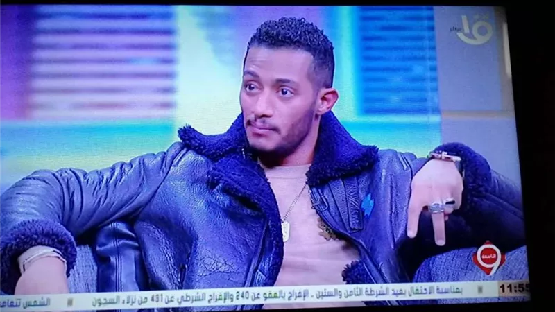 محمد رمضان مقارنا نفسه بالعندليب: 