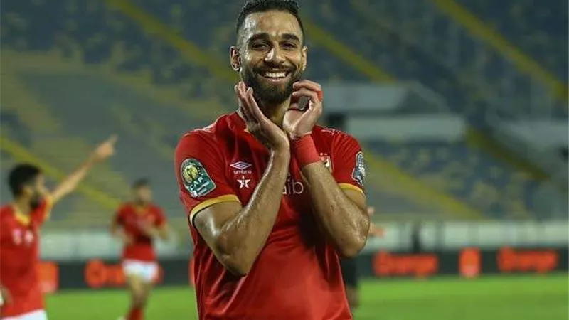 الأهلي يستعيد خدمات عمرو السولية في مواجهة وفاق سطيف المقبلة