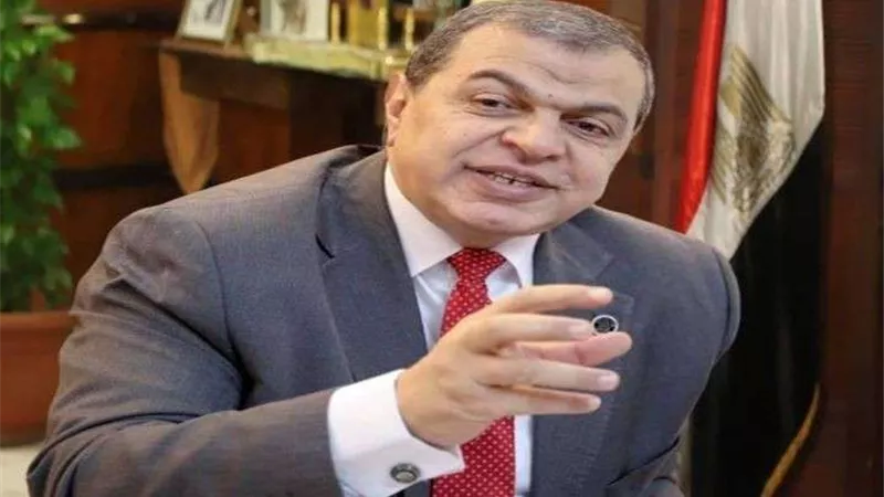 سعفان: تعيين 33 شاباً وإستخراج 600 شهادة قياس مستوى مهارة بكفر الشيخ