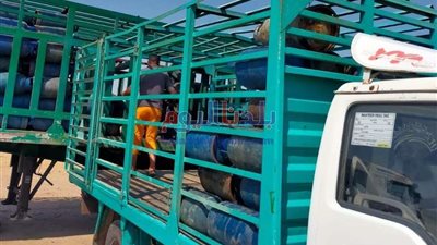 ضبط سيارة محملة بـ 250 أسطوانة بوتاجاز ببني سويف