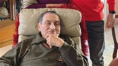 خاص.. صديق مقرب لعائلة مبارك يؤكدة وفاة الرئيس الأسبق