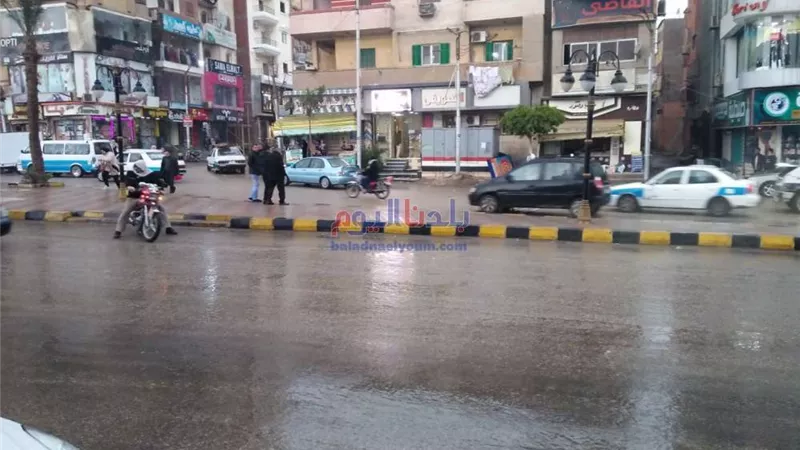 أمطار غزيرة تضرب بني سويف (صور)