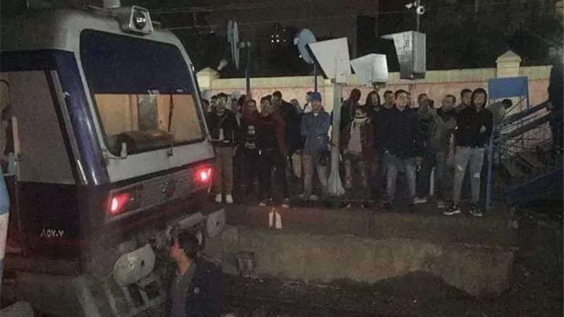 قبيل إغلاقه.. تعطل في حركة مترو الأنفاق بسبب الأحوال الجوية