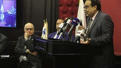 فوز فريد زهران برئاسة الحزب المصري الديمقراطي لفترة ثانية