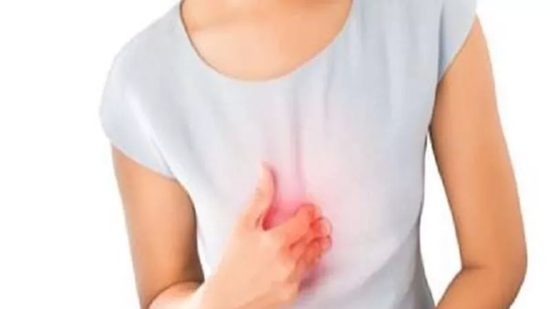بـ4 طرق.. كيف تفرق بين حرقان المعدة وأعراض ارتجاع المرئ