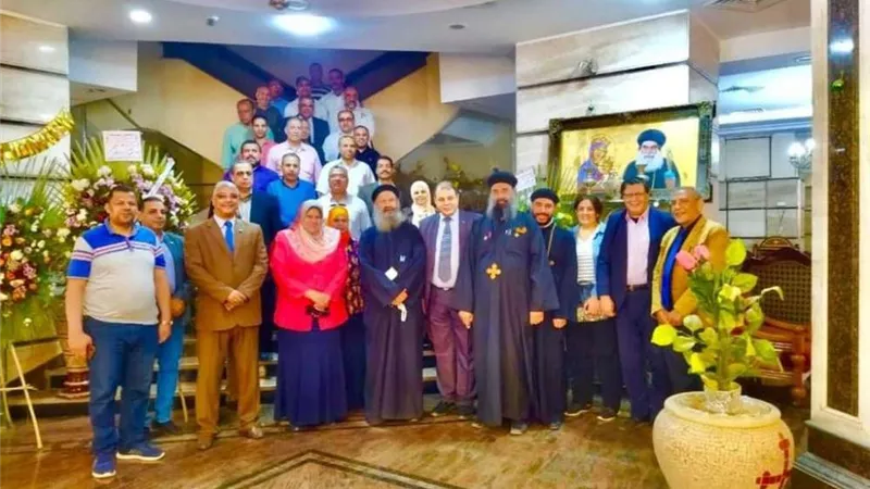 مدير تعليم المنوفية تتقدم وفدا لـ مطرانية المنوفية للتهنئة بعيد القيامة المجيد